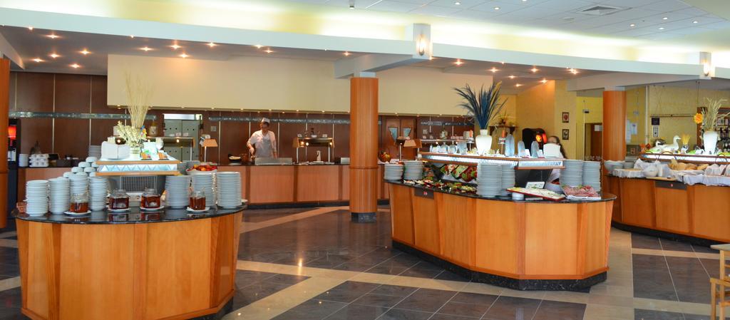 Hotel Laguna Garden อัลเบนา ภายนอก รูปภาพ